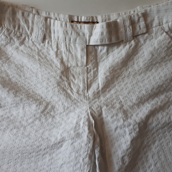 Effeti Moda White Bermuda Shorts Size 10 - Picture 2 of 5